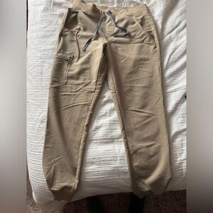 Figs Women's Tan Jogger Pants